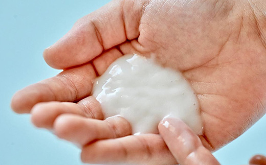 【Kruhi】スターターセット（SH・TR・PO）ボタニカル石鹸シャンプー&トリートメント VW-001|農薬不使用 ボトルもこだわり タンカン パッションフルーツ 天然アロマオイル 天然精油 シトラス フローラル 常温